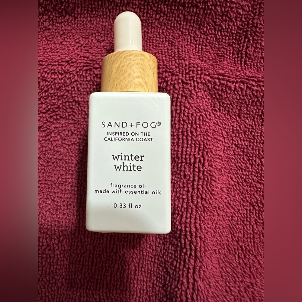 ✨New✨SAND + FOG: Diffuser Oil: winter white🪷Mix’N’Match:1 for $11 or 2 for $18🪷